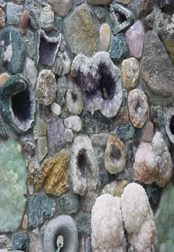 Wall fragments of precious stones