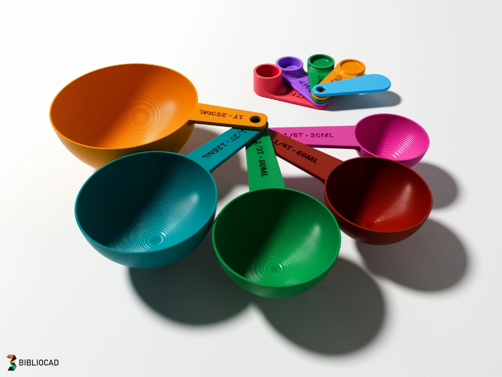 Kitchen Measuring Spoons and Cups